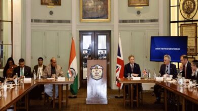 रक्षा मंत्री Rajnath Singh और ब्रिटिश समकक्ष ग्रांट शाप्स की मुलाकात में, 2025 में कैरियर स्ट्राइक ग्रुप के लिए भारतीय जल क्षेत्र का दौरा पर चर्चा हुई