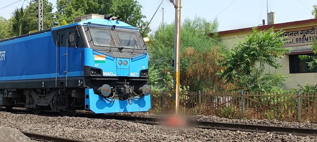 Picsart_26-04-29_11-41-05-000